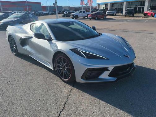 2026 Chevrolet Corvette Stingray w/1LT