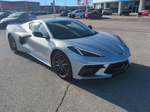 2026 Chevrolet Corvette Stingray w/1LT