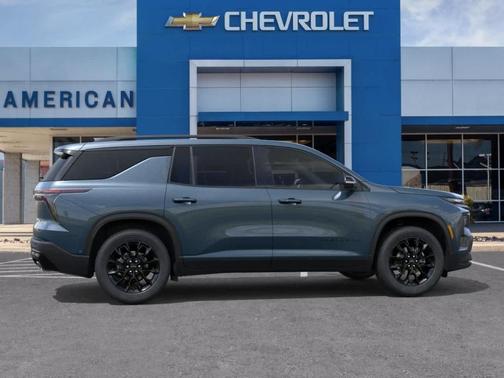 Lakeshore Blue Metallic 2026 Chevrolet Traverse LT