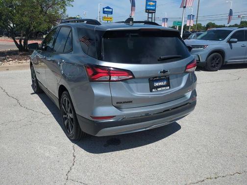 Sterling Gray Metallic 2023 Chevrolet Equinox RS