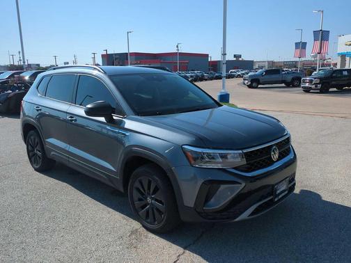 2022 Volkswagen Taos 1.5T S