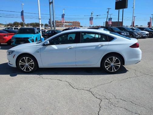 2019 Buick Regal Sportback Preferred