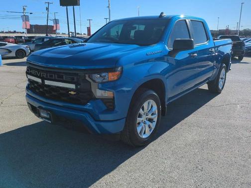 2023 Chevrolet Silverado 1500 Custom
