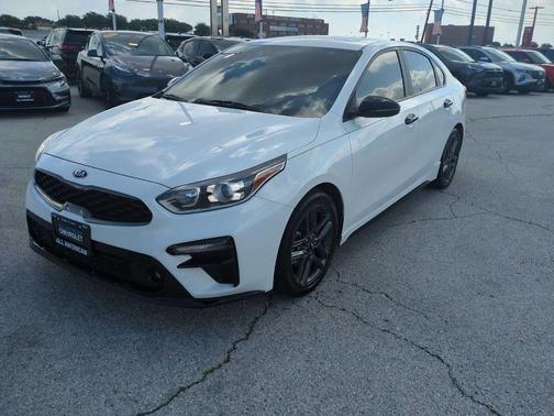 Clear White 2021 Kia Forte GT-Line