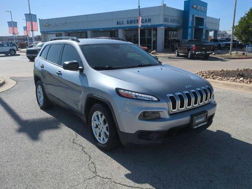 2017 Jeep Cherokee Sport