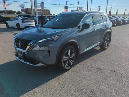 2021 Nissan Rogue Platinum