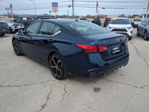 2024 Nissan Altima 2.5 SR