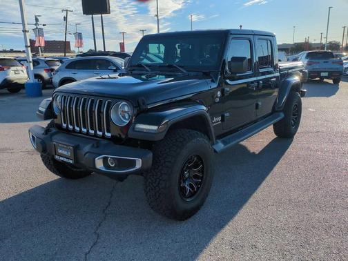 2020 Jeep Gladiator Overland