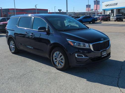 2020 Kia Sedona LX