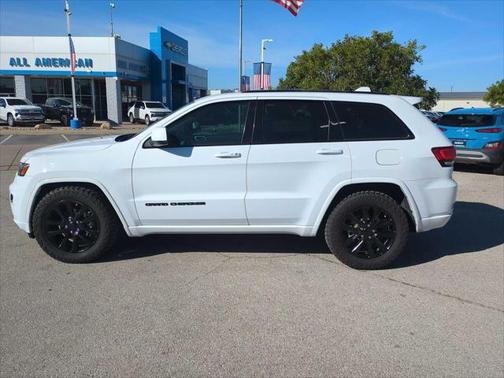 2020 Jeep Grand Cherokee Altitude