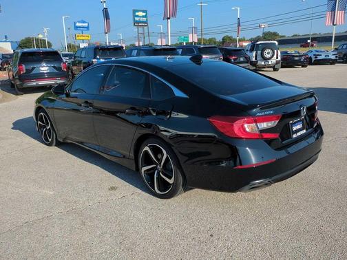 2022 Honda Accord Sport SE