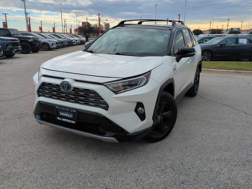 2019 Toyota RAV4 Hybrid XSE