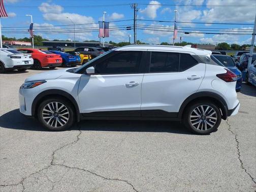 2023 Nissan Kicks SV