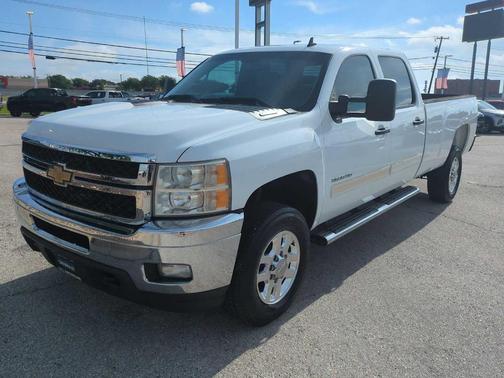 White 2011 Chevrolet Silverado 3500