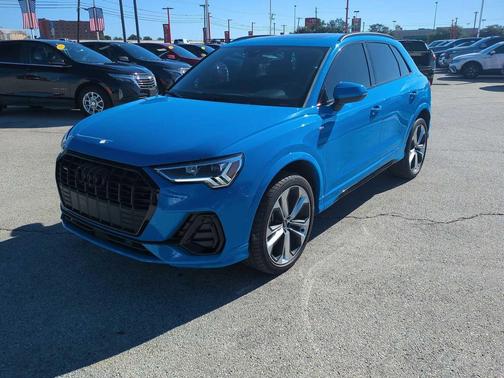 2022 Audi Q3 45 S line Premium Plus