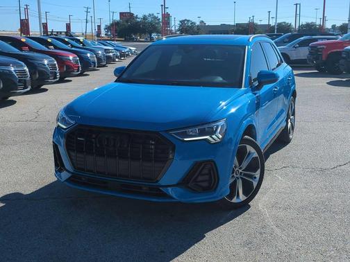 2022 Audi Q3 45 S line Premium Plus