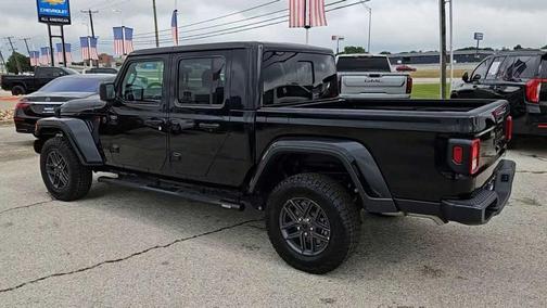 Black Clearcoat 2025 Jeep Gladiator Sport