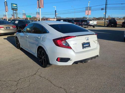 2020 Honda Civic Sport