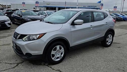 Brilliant Silver 2018 Nissan Rogue Sport S