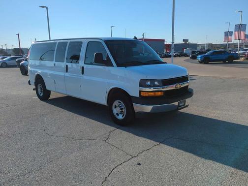 2020 Chevrolet Express 3500 LT