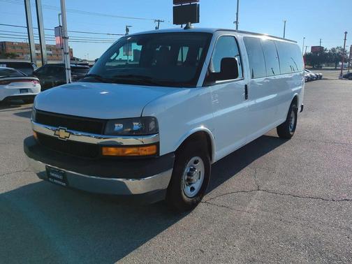 2020 Chevrolet Express 3500 LT