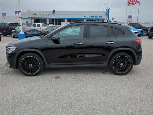 2021 Mercedes-Benz GLA 250 Base 4MATIC