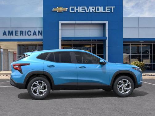 2025 Chevrolet Trax LS