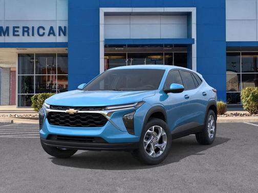 2025 Chevrolet Trax LS