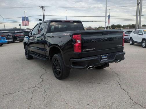 2024 Chevrolet Silverado 1500 Custom Trail Boss