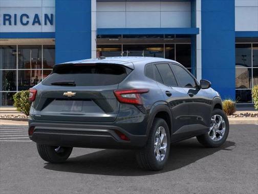 2025 Chevrolet Trax LS