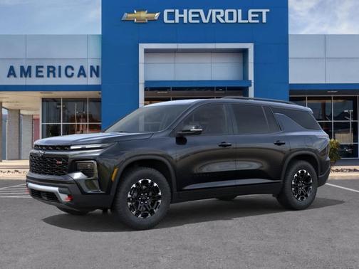 Mosaic Black Metallic 2027 Chevrolet Traverse Z71