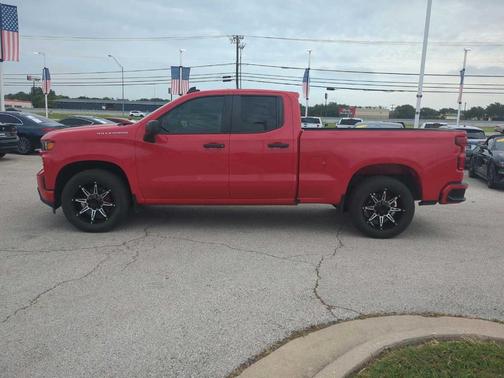 2020 Chevrolet Silverado 1500 Custom