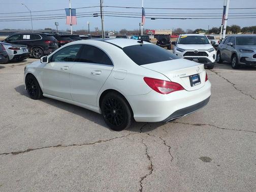2018 Mercedes-Benz CLA 250 Base