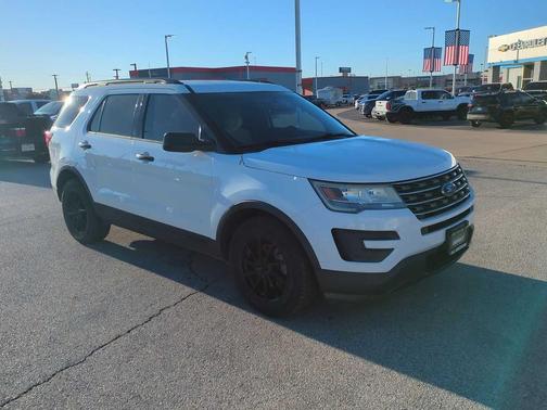 2017 Ford Explorer Base
