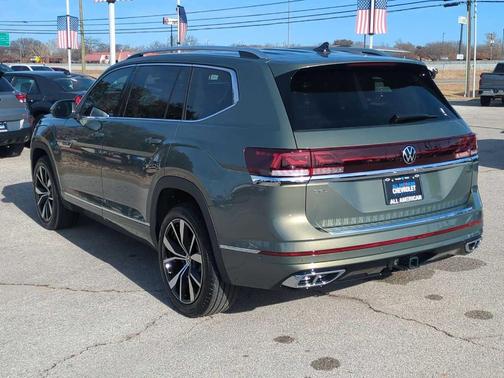 2026 Volkswagen Atlas 2.0T SEL Premium R-Line