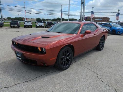 2021 Dodge Challenger SXT