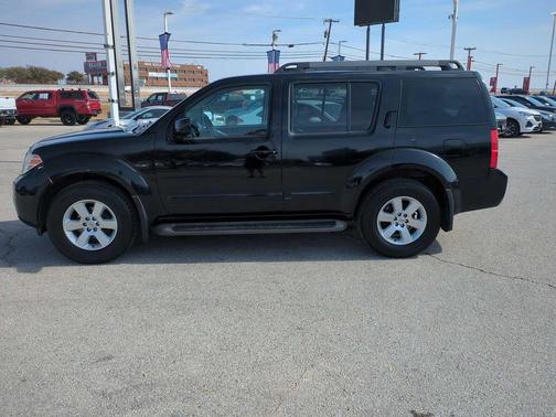 2012 Nissan Pathfinder SV