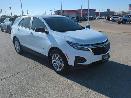 2022 Chevrolet Equinox LS