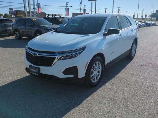 2022 Chevrolet Equinox LS