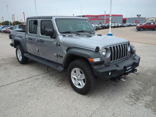 Billet Silver Metallic Clearcoat 2020 Jeep Gladiator Sport