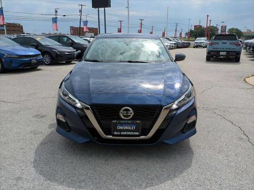 2021 Nissan Altima 2.5 SR