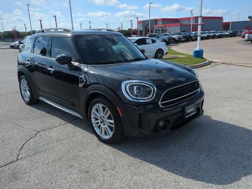 Midnight Black 2023 MINI Countryman Cooper S