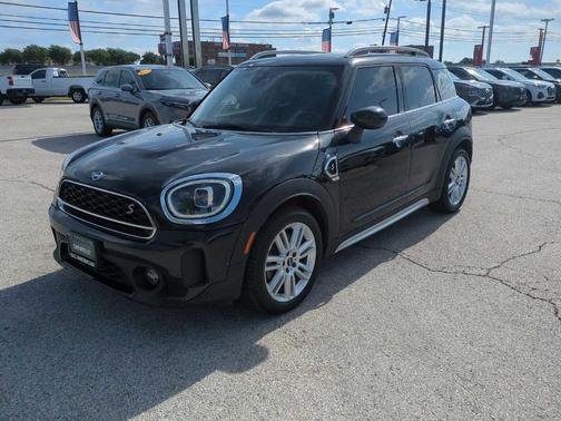 Midnight Black 2023 MINI Countryman Cooper S