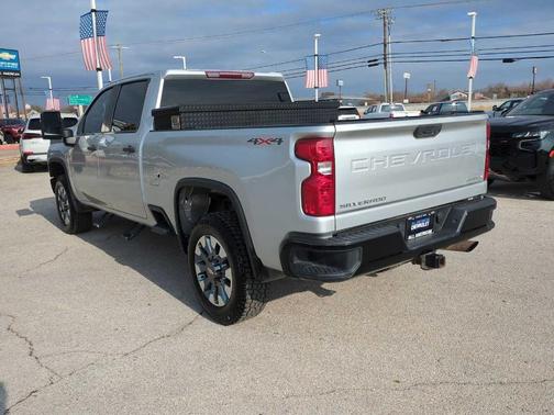 2023 Chevrolet Silverado 2500 Custom