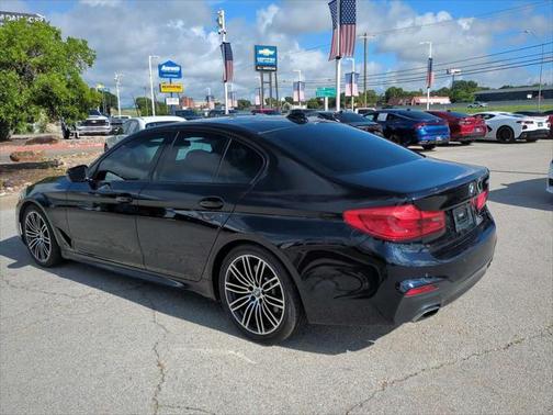 2019 BMW 530 i
