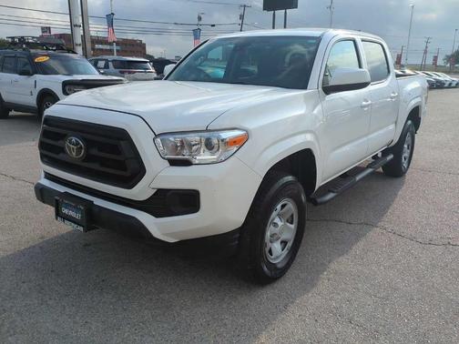 2023 Toyota Tacoma SR