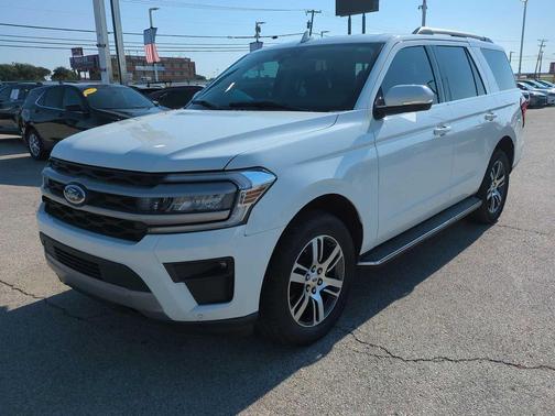 2022 Ford Expedition XLT