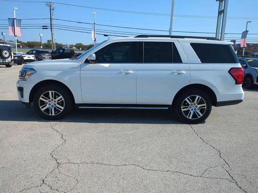 2022 Ford Expedition XLT