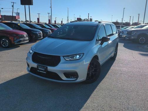 2024 Chrysler Pacifica Limited