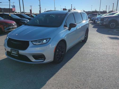 2024 Chrysler Pacifica Limited